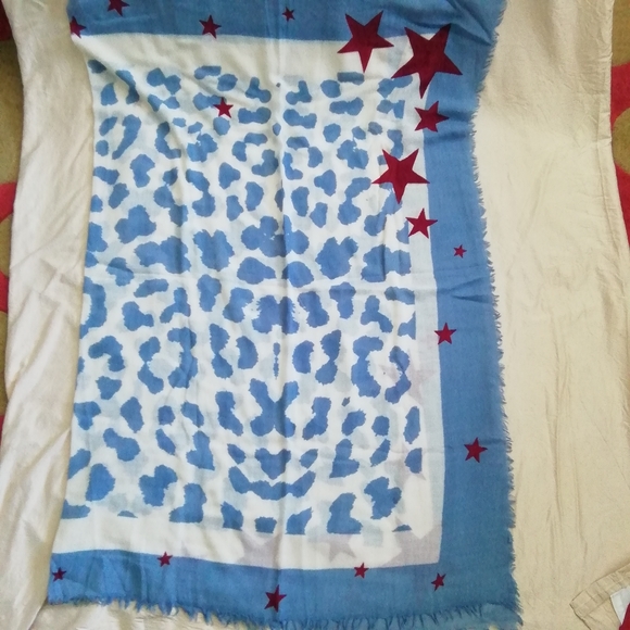 NWT wool & silk blue white red scarf - Picture 4 of 6